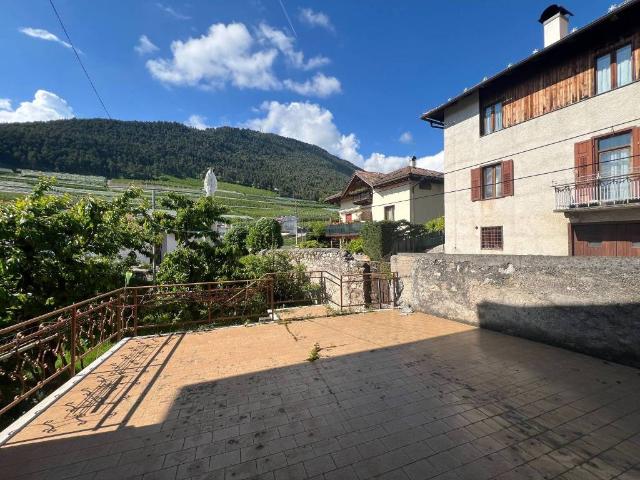Villa Indipendente in vendita a Comunità della Val di Non, Novella