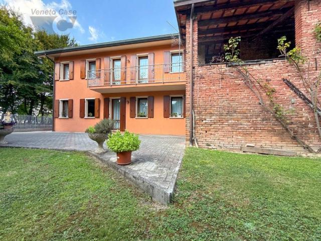 Villa Indipendente in vendita a Noventa Padovana, Padova