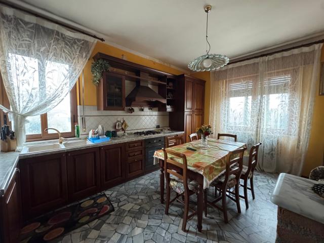 Villa Indipendente in vendita a Noventa Vicentina, Veneto