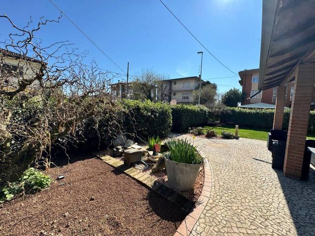 Villa Indipendente in vendita a Noventa Vicentina, Vicenza