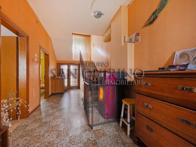 Villa Indipendente in vendita a Unione delle Terre d'Argine, Novi Di Modena