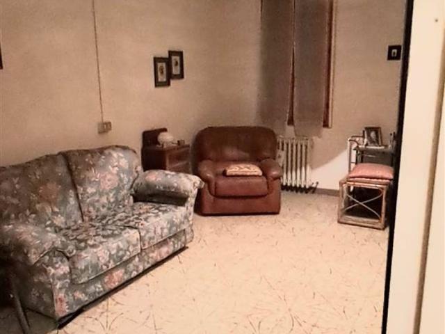 Villa Indipendente in vendita a Unione delle Terre d'Argine, Novi Di Modena