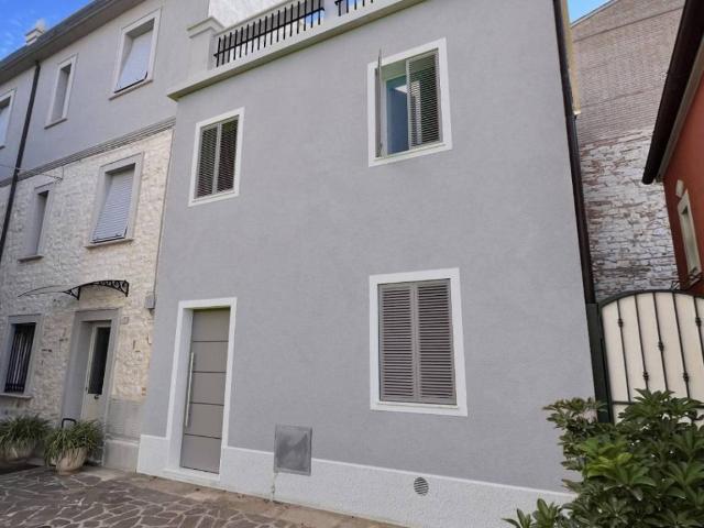 Villa Indipendente in vendita a Marche, Ancona