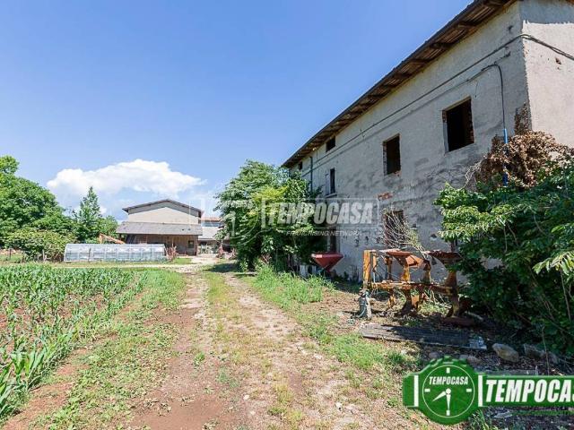 Villa Indipendente in vendita a Nuvolera, Lombardia