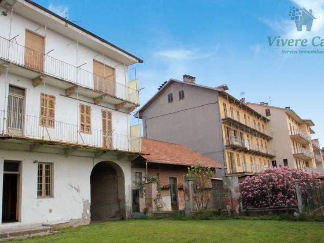 Villa Indipendente in vendita a Piemonte, Biella