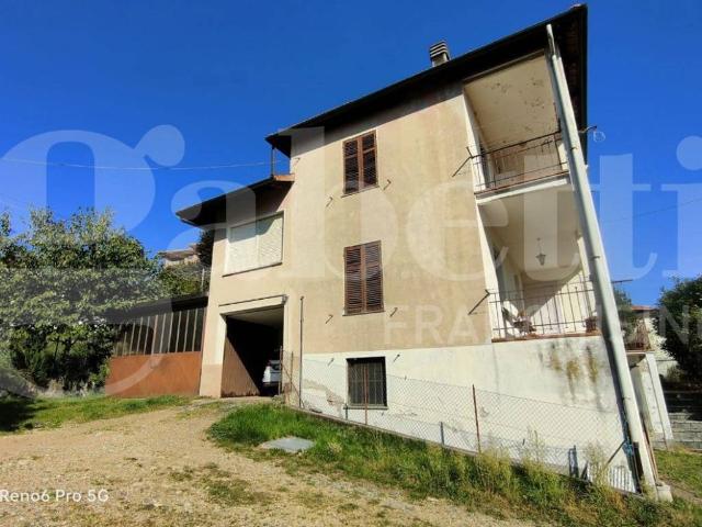 Villa Indipendente in vendita a Occhieppo Inferiore, Biella