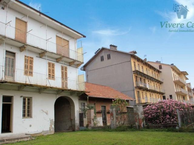 Villa Indipendente in vendita a Piemonte, Biella
