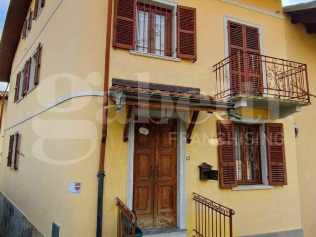 Villa Indipendente in vendita a Piemonte, Biella