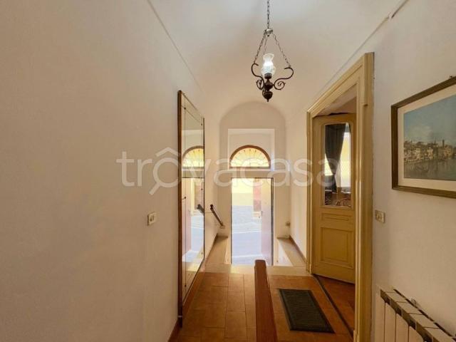 Villa Indipendente in vendita a Piemonte, Alessandria