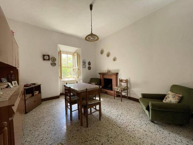 Villa Indipendente in vendita a Ofena, Abruzzo