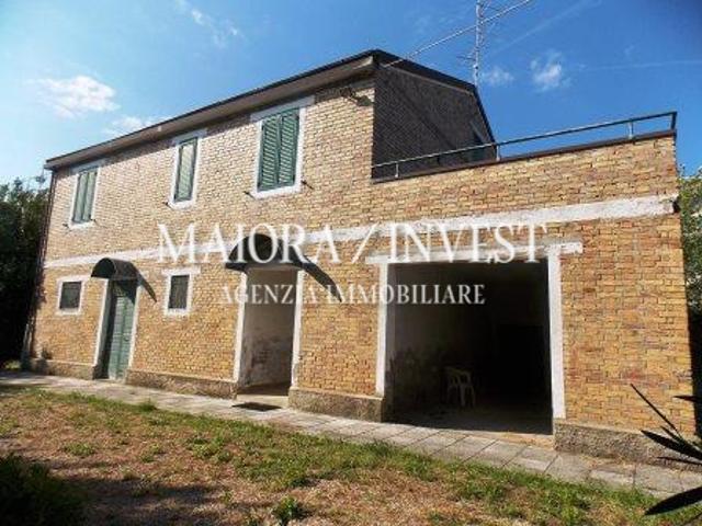 Villa Indipendente in vendita a Marche, Ascoli Piceno