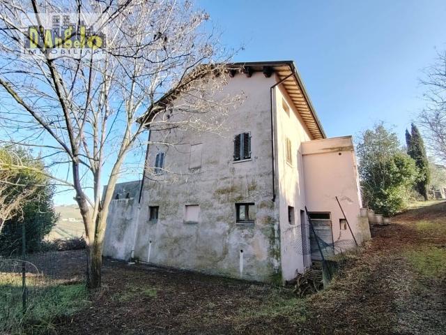 Villa Indipendente in vendita a San Barnaba, Marche