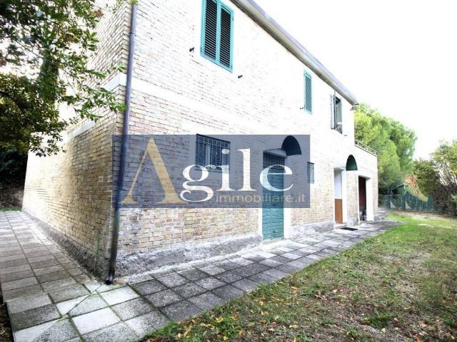 Villa Indipendente in vendita a Marche, Ascoli Piceno