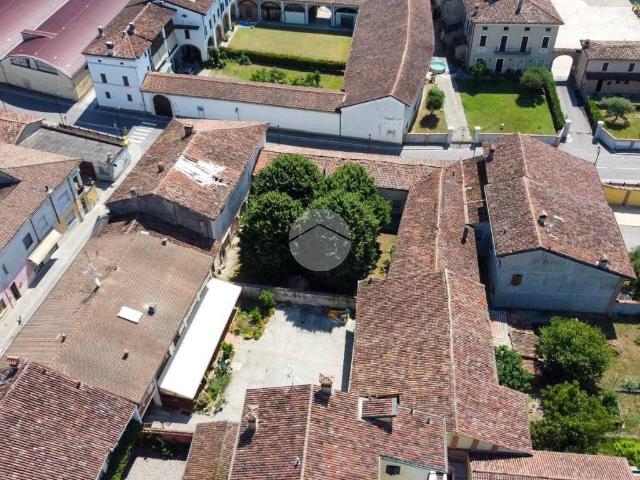Villa Indipendente in vendita a Offlaga, Lombardia