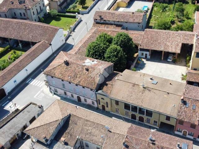 Villa Indipendente in vendita a Offlaga, Lombardia