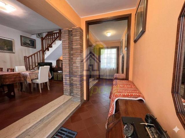 Villa Indipendente in vendita a Offlaga, Lombardia