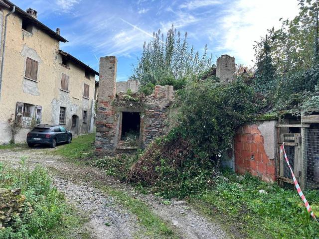 Villa Indipendente in vendita a Molera, Oggiono