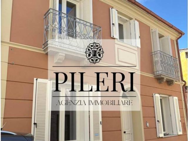Villa Indipendente in vendita a San Pantaleo, Sardigna/Sardegna