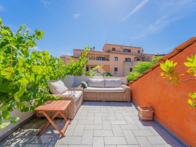 Villa Indipendente in vendita a San Pantaleo, Sardigna/Sardegna