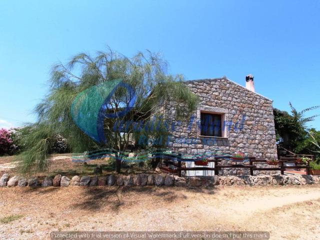 Villa Indipendente in vendita a San Pantaleo, Sardigna/Sardegna