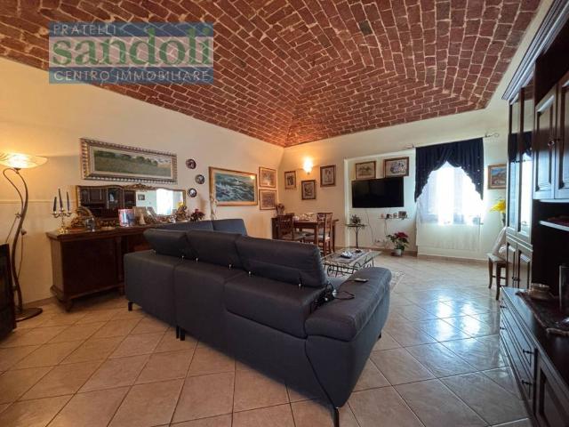 Villa Indipendente in vendita a Olcenengo, Vercelli