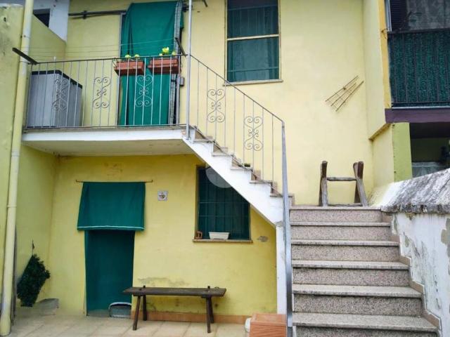 Villa Indipendente in vendita a Piemonte, Vercelli