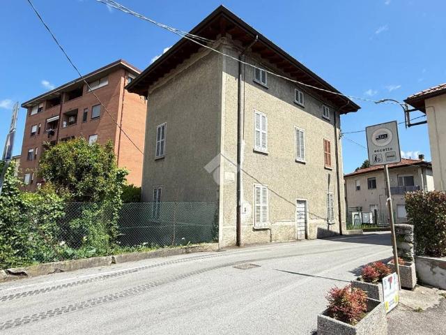 Villa Indipendente in vendita a Olgiate Molgora, Lombardia
