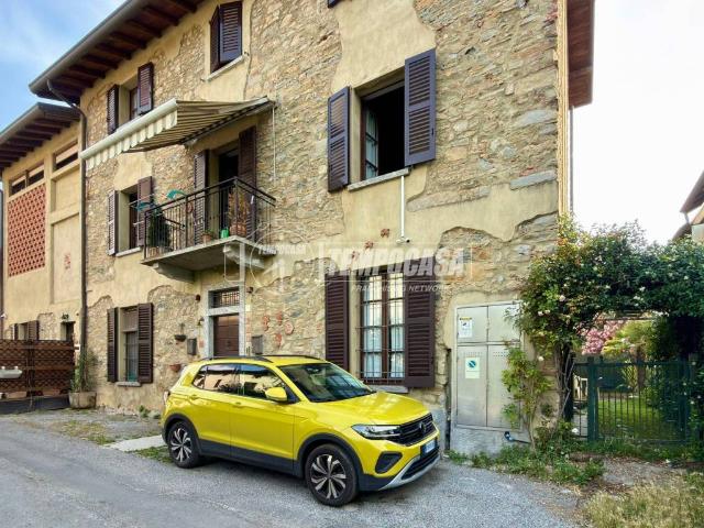 Villa Indipendente in vendita a Olgiate Molgora, Lombardia
