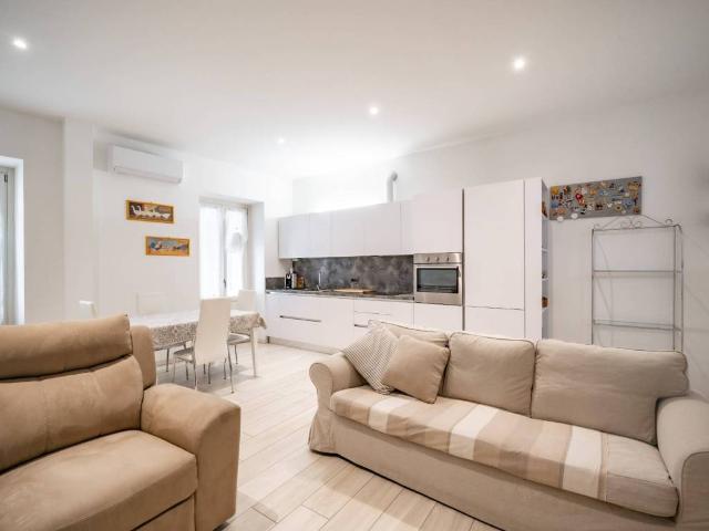 Villa Indipendente in vendita a Olginate, Lecco
