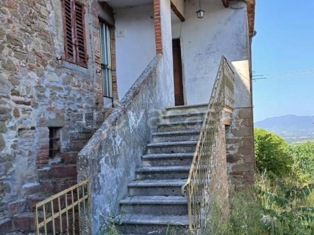 Villa Indipendente in vendita a Civitella in Val di Chiana, Albergo