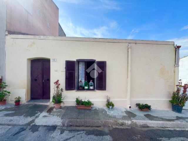Villa Indipendente in vendita a Olmedo, Sardigna/Sardegna