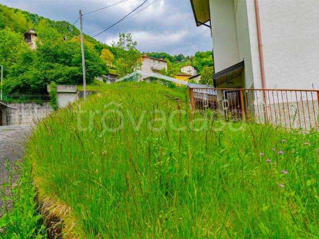 Villa Indipendente in vendita a Comunità Montana della Valle Brembana, Zambla Bassa