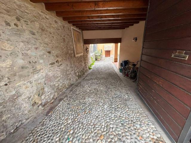 Villa Indipendente in vendita a Ome, Brescia