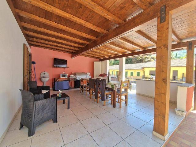Villa Indipendente in vendita a Crusinallo, Omegna