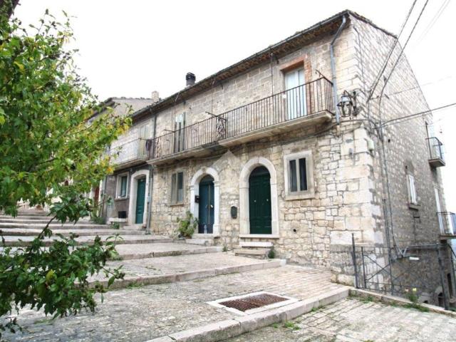 Villa Indipendente in vendita a Oratino, Molise