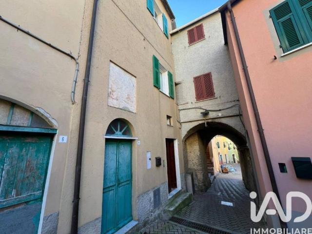Villa Indipendente in vendita a Orco Feglino, Liguria