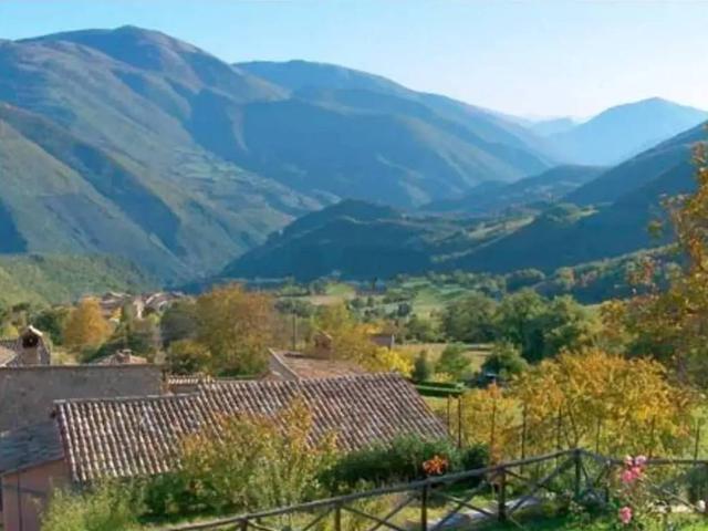Villa Indipendente in vendita a Orio Litta, Lodi