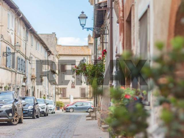 Villa Indipendente in vendita a Oriolo Romano, Lazio