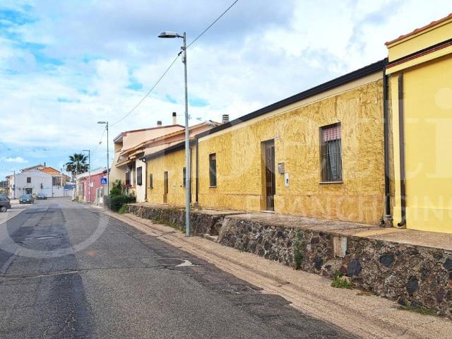 Villa Indipendente in vendita a Oristano, Sardigna/Sardegna