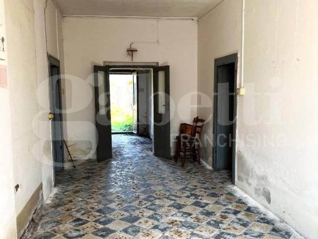 Villa Indipendente in vendita a Oristano, Sardigna/Sardegna