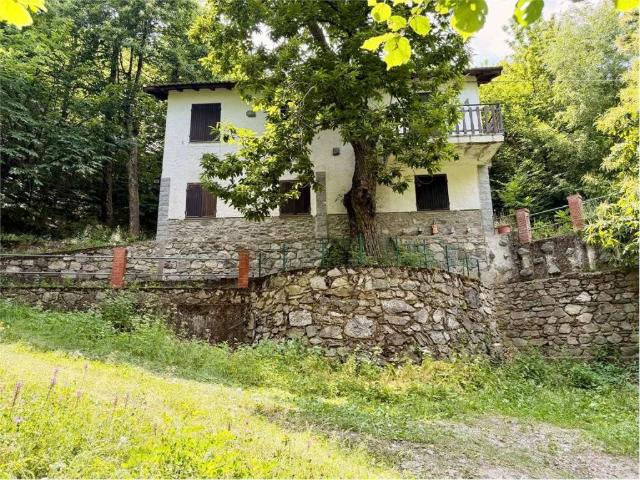 Villa Indipendente in vendita a Piemonte, Cuneo