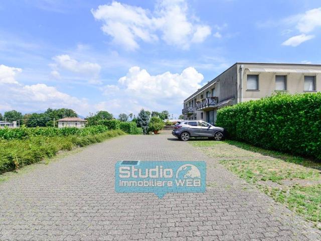 Villa Indipendente in vendita a Orsenigo, Lombardia