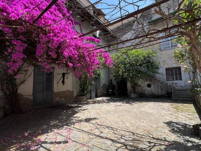 Villa Indipendente in vendita a Orta Di Atella, Campania