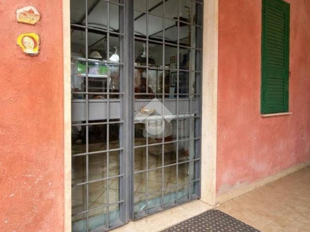 Villa Indipendente in vendita a Bassano In Teverina, Lazio