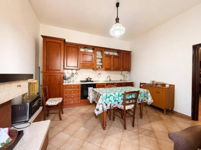 Villa Indipendente in vendita a Caldare, Orte