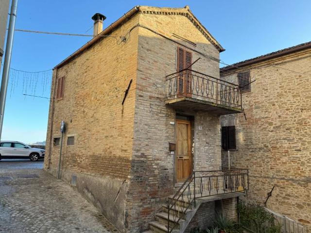 Villa Indipendente in vendita a Marche, Fermo
