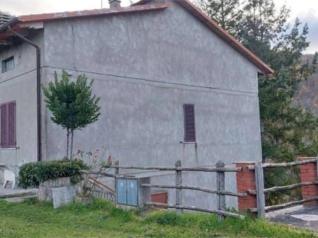 Villa Indipendente in vendita a Ortignano, Ortignano Raggiolo