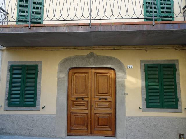 Villa Indipendente in vendita a Ortignano, Toscana