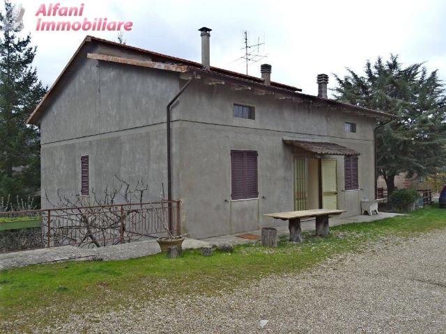 Villa Indipendente in vendita a Ortignano Raggiolo, Arezzo
