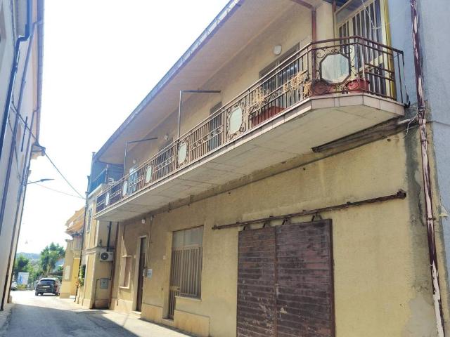 Villa Indipendente in vendita a Ortona, Abruzzo